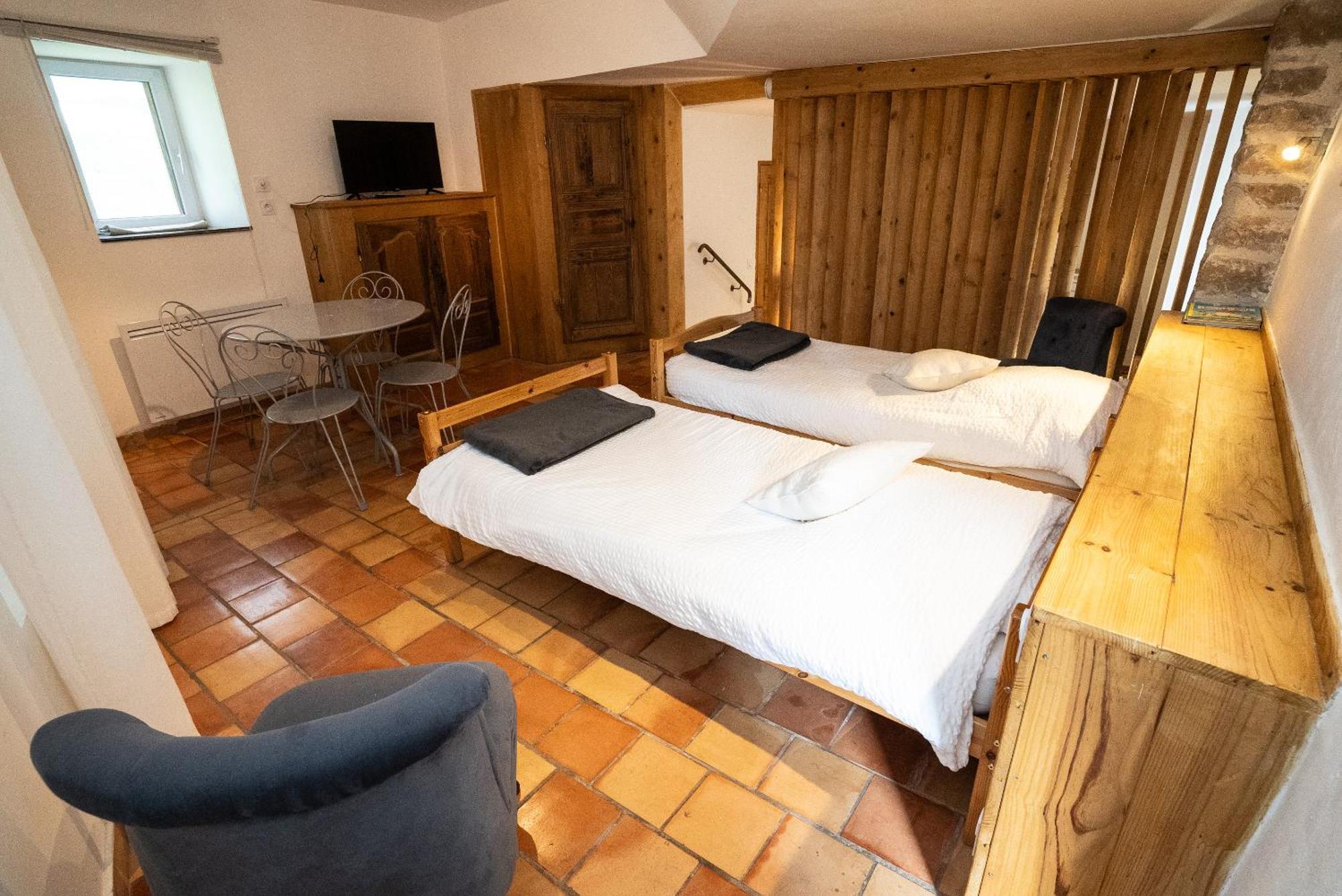 Le Pailler Chambres D'Hotes Restaurant Gite Piscine & Spa Verrieres  Exteriér fotografie