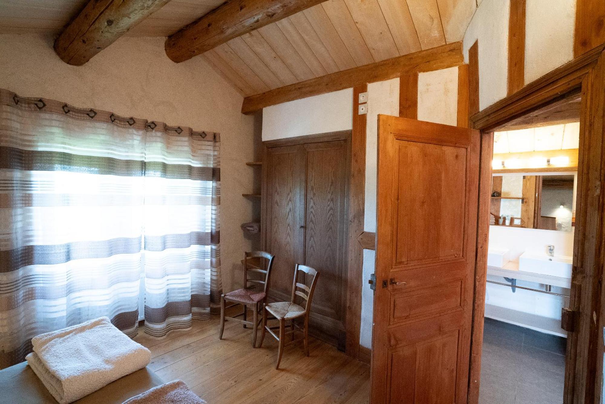 Le Pailler Chambres D'Hotes Restaurant Gite Piscine & Spa Verrieres  Exteriér fotografie